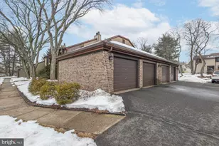 25 Independence Pl, Newtown, PA 18940 - Photo 33