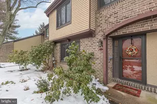 25 Independence Pl, Newtown, PA 18940 - Photo 31