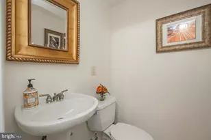 25 Independence Pl, Newtown, PA 18940 - Photo 15