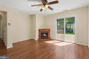 594 Rosemar Dr, Yardley, PA 19067 - Photo 9