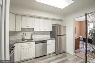 1575 W Street Rd, Warminster, PA 18974 - Photo 3