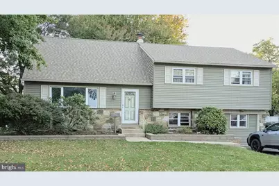 786 Boxwood Drive, Warminster, PA 18974 - Photo 1