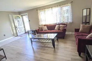 786 Boxwood Dr, Warminster, PA 18974 - Photo 3