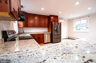 30 S 2nd St, Perkasie, PA 18944 - Photo 17