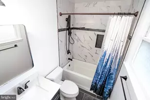 30 S 2nd St, Perkasie, PA 18944 - Photo 27