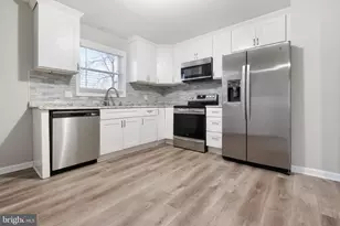 11 Carolina Ave, Morrisville, PA 19067 - Photo 25