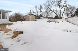 130 Lebbie Ln, Fairless Hills, PA 19030 - Photo 5