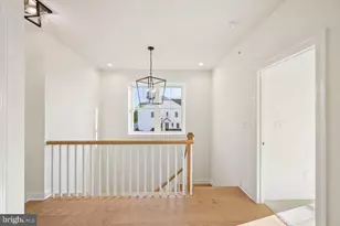 215 Foxhedge Rd, Chalfont, PA 18914 - Photo 3