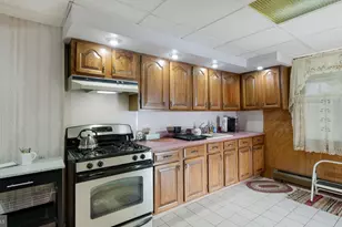 1902 Trenton Ave, Bristol, PA 19007 - Photo 9