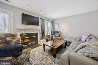 53 Pamela Court, Levittown, PA 19057 - Photo 7