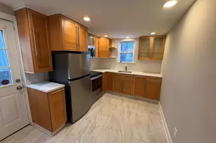 10 Green Ln, Bristol, PA 19007 - Photo 3