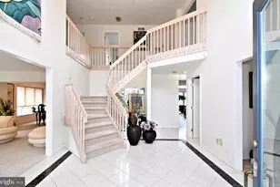 83 Rocking Horse Way, Holland, PA 18966 - Photo 3