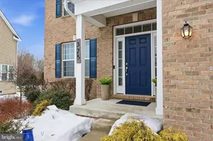 325 Mystic View Cir, Doylestown, PA 18901 - Photo 3