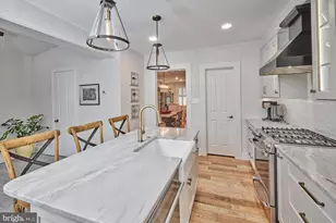 52 N Main St, New Hope, PA 18938 - Photo 9