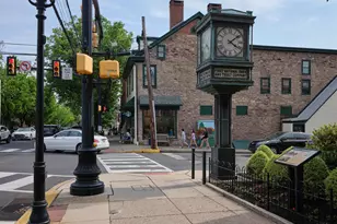 32 S State St, Newtown, PA 18940 - Photo 25