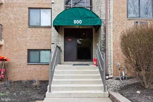 1575 W Street Rd, Warminster, PA 18974 - Photo 3