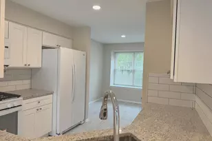 2437 Linksman Ln, Warrington, PA 18976 - Photo 9