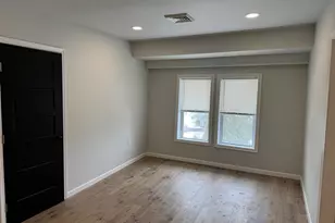 2420 N 5th St, Perkasie, PA 18944 - Photo 5