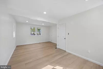 102 Bristol Oxford Valley Road, Langhorne, PA 19047 - Photo 15