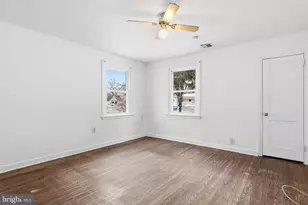 705 Veterans Hwy, Levittown, PA 19056 - Photo 9