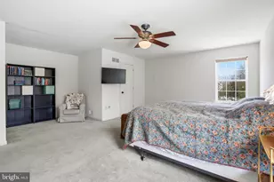 1048 Bartram Ln, Quakertown, PA 18951 - Photo 23