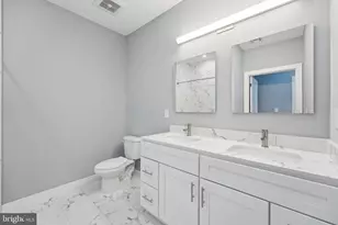 2421 Bristol Rd, Warrington, PA 18976 - Photo 15