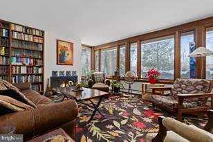 1112 General Saint Claire Rd, Washington Crossing, PA 18977 - Photo 7