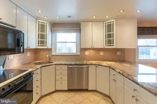 709 Autumn Dr, Feasterville-Trevose, PA 19053 - Photo 7