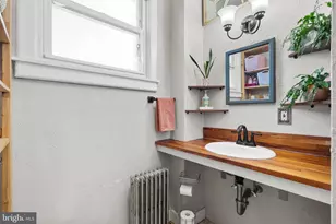 307 Lincoln Ave, Bristol, PA 19007 - Photo 13