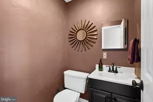 307 Lincoln Ave, Bristol, PA 19007 - Photo 25