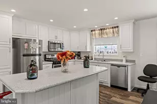 158 Wooded Dr, Doylestown, PA 18901 - Photo 5