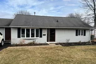 433 Austin Cir, Fairless Hills, PA 19030 - Photo 1