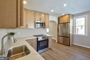 1171 W County Line Rd, Warminster, PA 19040 - Photo 7