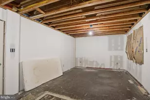 716 Chatham Rd, Fairless Hills, PA 19030 - Photo 15