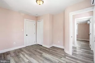 250 Washington St, Morrisville, PA 19067 - Photo 11