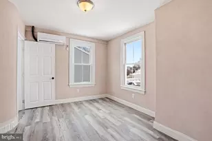 250 Washington St, Morrisville, PA 19067 - Photo 9