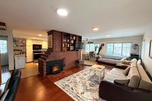 25 Balsam Rd, Levittown, PA 19057 - Photo 5