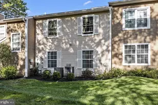 401 Ferris Ln, Doylestown, PA 18901 - Photo 13