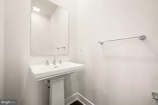 127 Gaslight Aly, Bensalem, PA 19020 - Photo 5