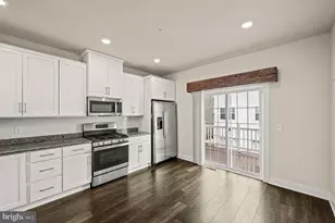 127 Gaslight Aly, Bensalem, PA 19020 - Photo 11