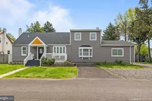 1039 Clinton Ave, Bensalem, PA 19020 - Photo 1