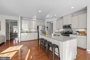 545 Delaware Dr, Sellersville, PA 18960 - Photo 5