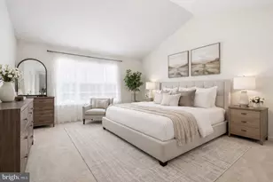 25 Honey Locust Ln, Newtown, PA 18940 - Photo 7