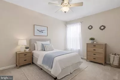 25 Honey Locust Lane, Newtown, PA 18940 - Photo 9