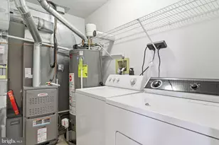 25 Honey Locust Ln, Newtown, PA 18940 - Photo 25