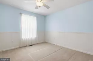 25 Honey Locust Ln, Newtown, PA 18940 - Photo 23