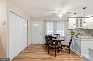 26 Old Spruce Ln, Levittown, PA 19055 - Photo 7