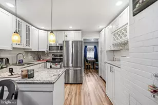 26 Old Spruce Ln, Levittown, PA 19055 - Photo 13