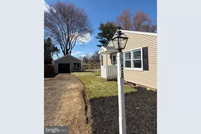 1420 S Pleasant Drive, Feasterville-Trevose, PA 19053 - Photo 23