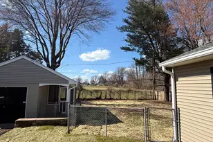 1420 S Pleasant Dr, Feasterville-Trevose, PA 19053 - Photo 25